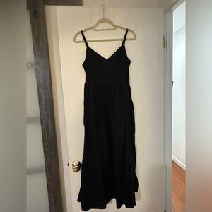 Old Navy Black Spaghetti-Strap Maxi Dress
